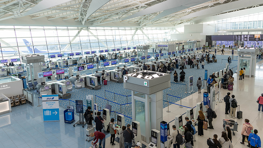 航空保安警備 東京国際空港（羽田空港）第2ターミナル 国際線ロビー